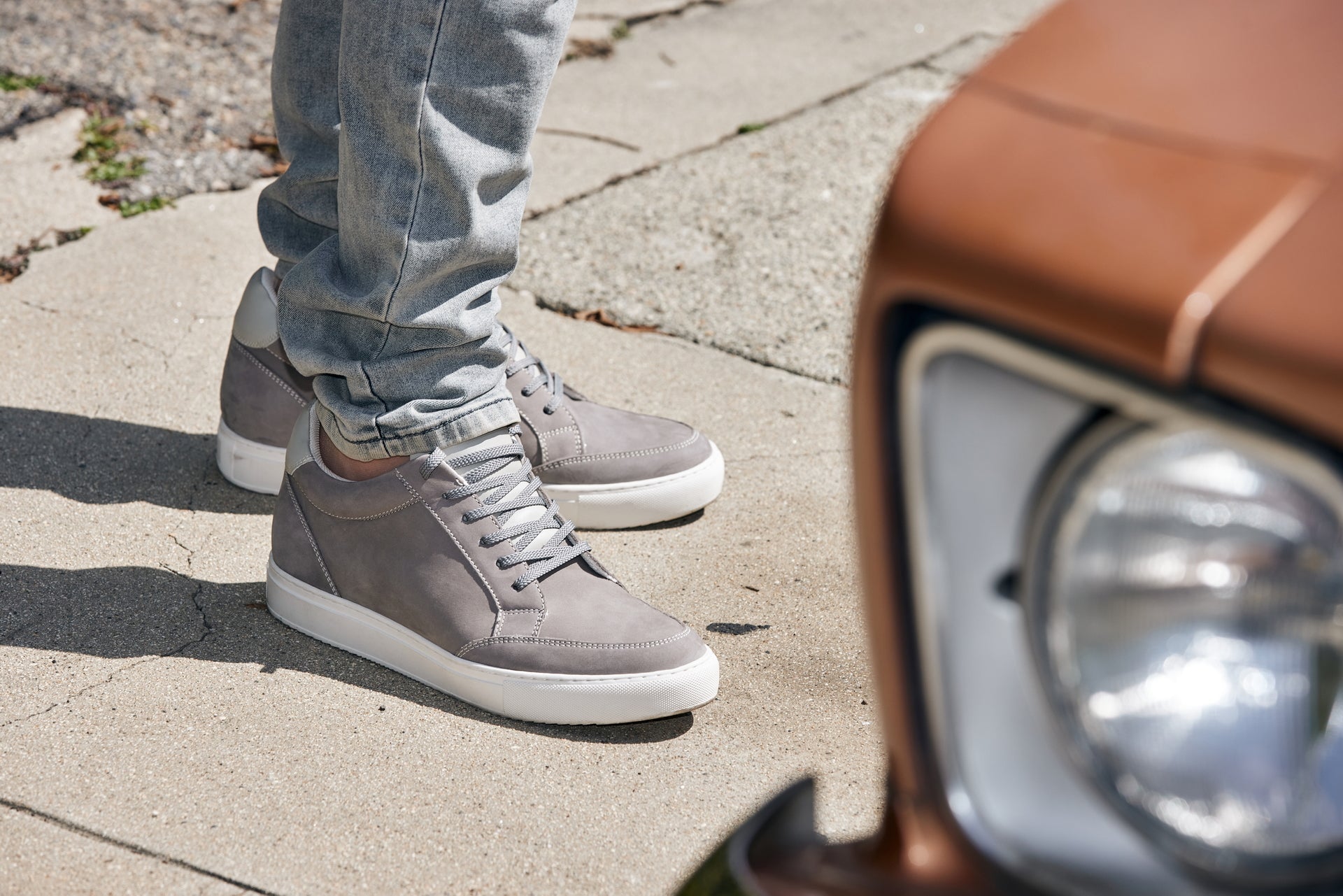 CALTO - J1855 - 2.6 Inches Taller (Grey)